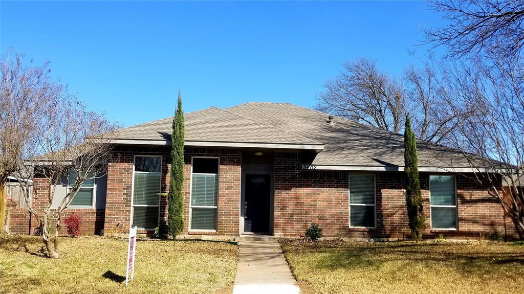 Primary Photo - 3402 Queenswood Ln