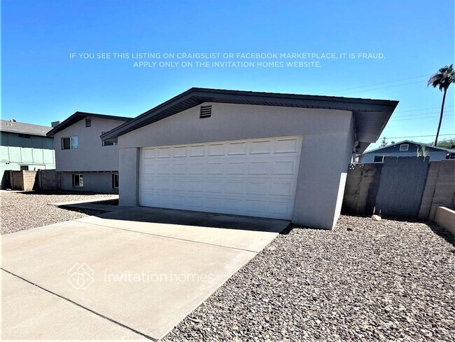 Foto del edificio - 943 E Manhatton Dr
