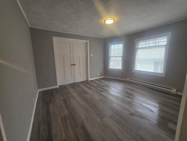 Building Photo - 800 North St