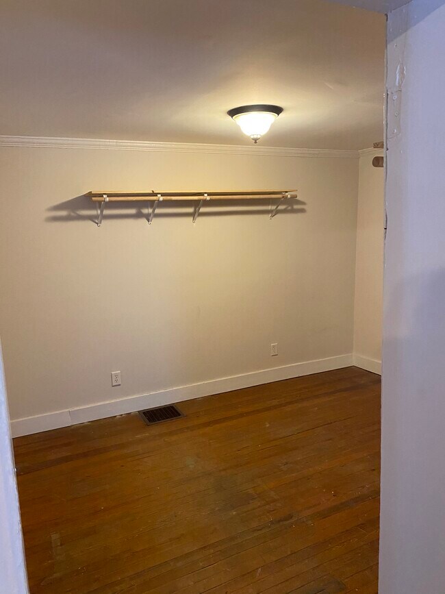 Building Photo - 22 Owego St