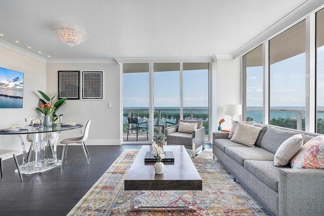 Foto del edificio - 2889 McFarlane Rd