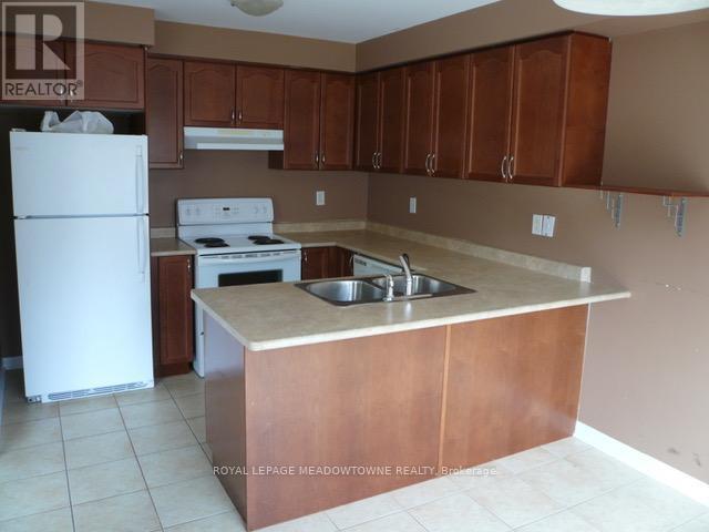 Building Photo - 1062 Wickson Way