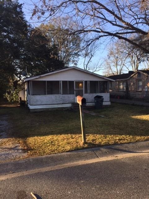 Primary Photo - 57 10th Ave