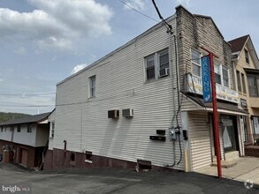 Building Photo - 2441 Perkiomen Ave