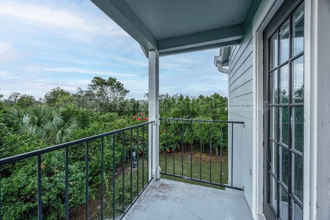 Foto del edificio - 2550 N Alafaya Trail