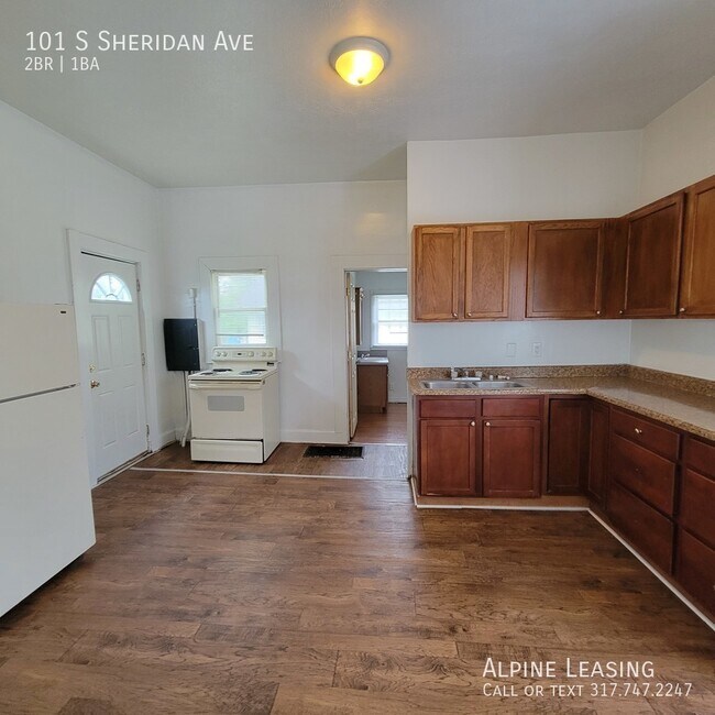 Foto del edificio - Irvington Area! Nice House! Nice Price!