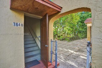Building Photo - 3660 NW 20th St