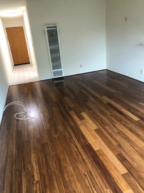 Foto del edificio - 6423 Tujunga Ave