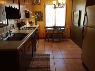 cocina - 2932 Old King Rd