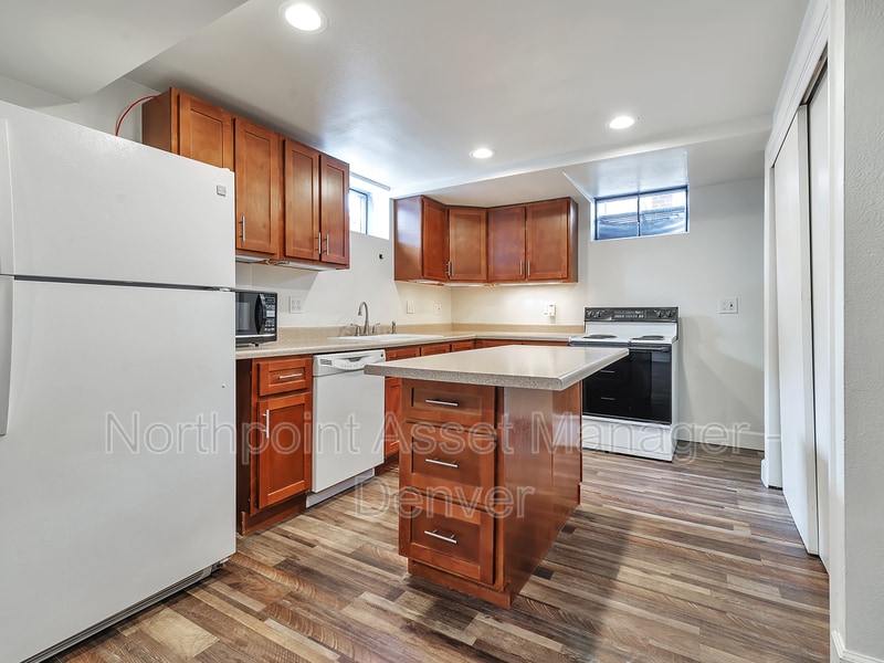 850 Naiad Dr Unit B, Northglenn, CO 80234 Condo for Rent in