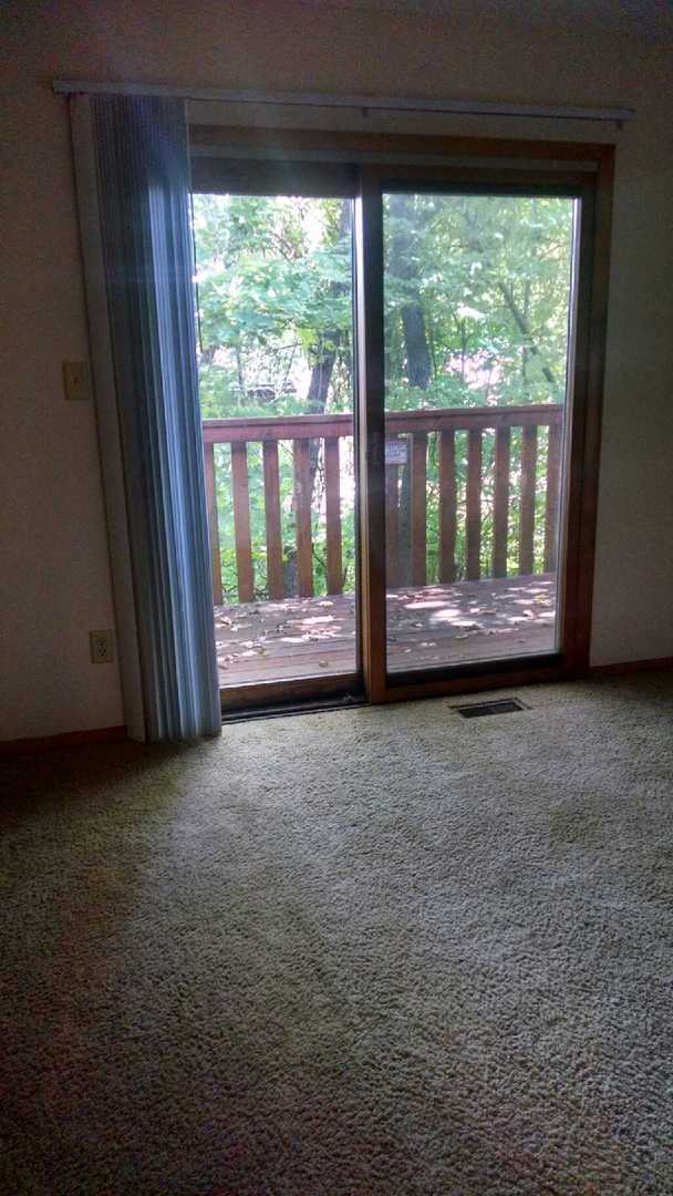 Foto del edificio - 3 Bedroom, Spacious Townhome- Available July 2026!