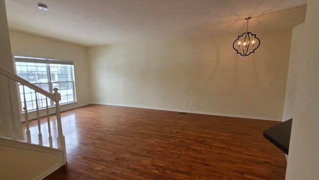 Foto del edificio - 1547 Cass Lake Rd