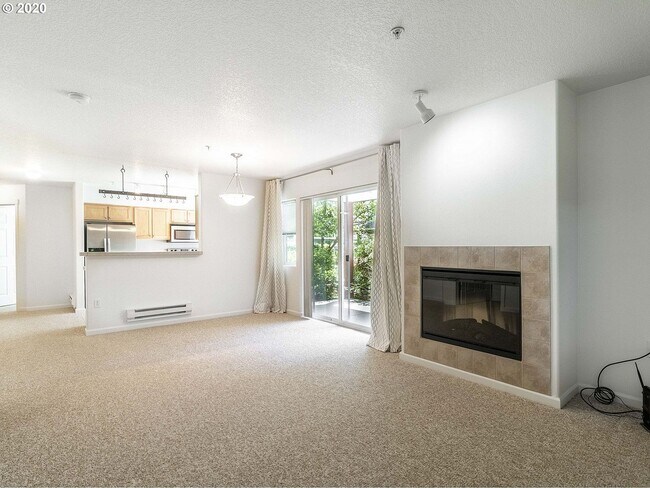 Foto del edificio - 760 NW 185th Ave