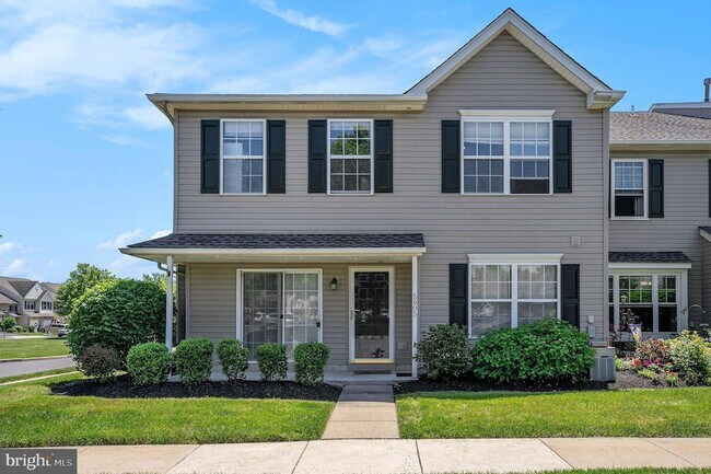 Foto del edificio - 5905 Drawbridge Ct