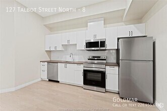 Building Photo - 127 Talbot St N
