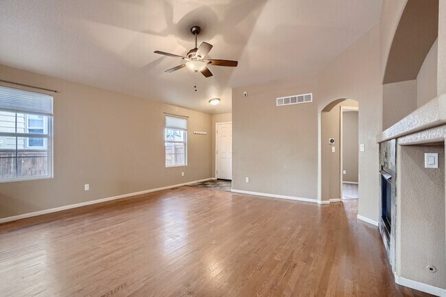 Building Photo - 15687 East 107th Way