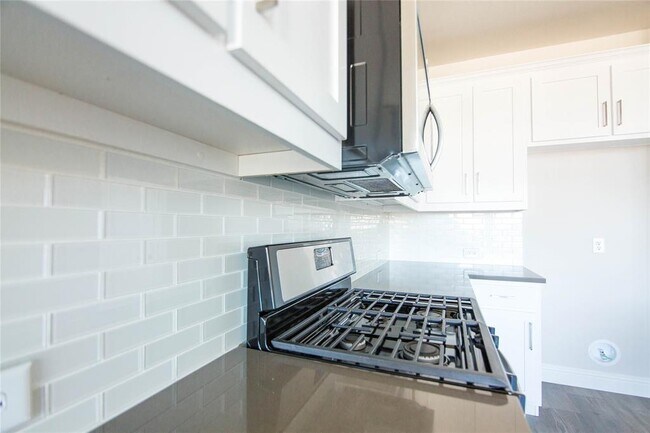 Foto del edificio - 2230 Southwick Dr