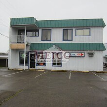 Building Photo - 104 S Mill St
