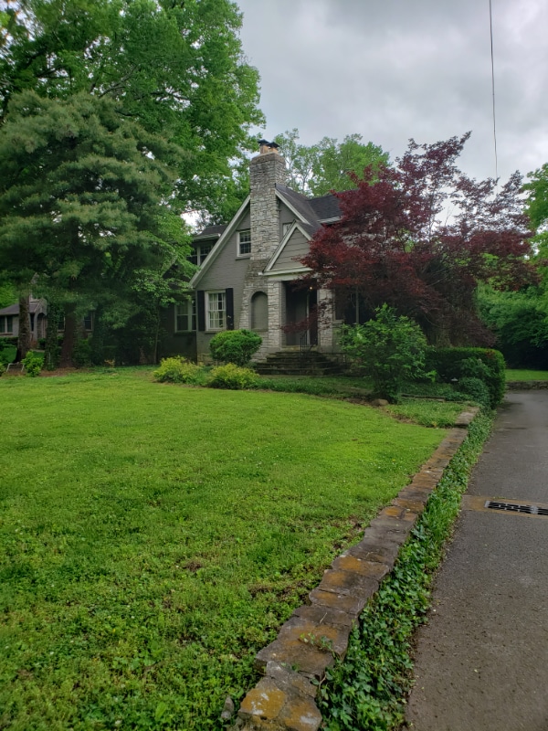 Photo - 2047 Castleman Dr House