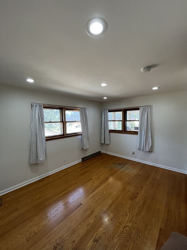 Foto del edificio - 4141 N 84th St