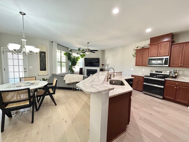 Foto del edificio - 8223 Primanti Blvd