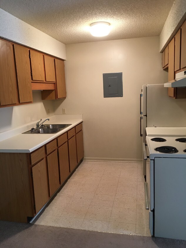 1505 Diuguid Dr, Murray, KY 42071 Apartments in Murray, KY