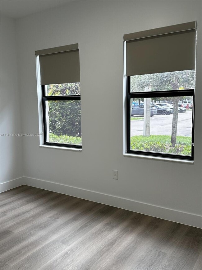 Building Photo - 7825 NW 104th Ave