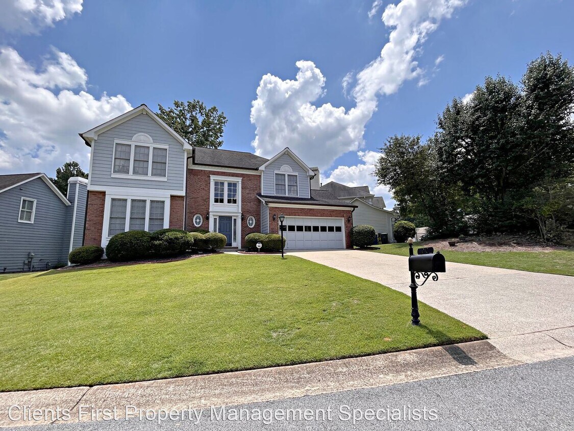Primary Photo - 4 br, 2.5 bath House - 93 Parkside Circle