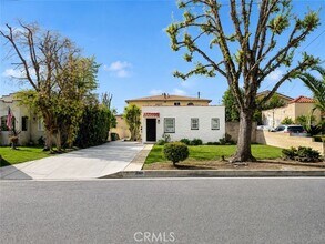 Building Photo - 440 E Puente St