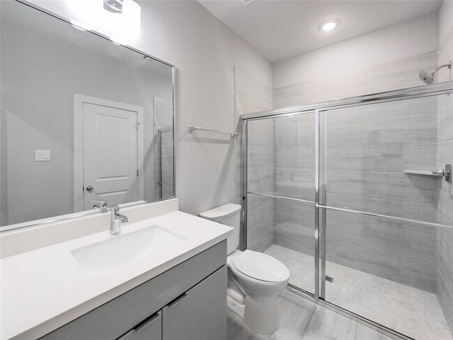 Foto del edificio - 1252 N Post Oak Rd