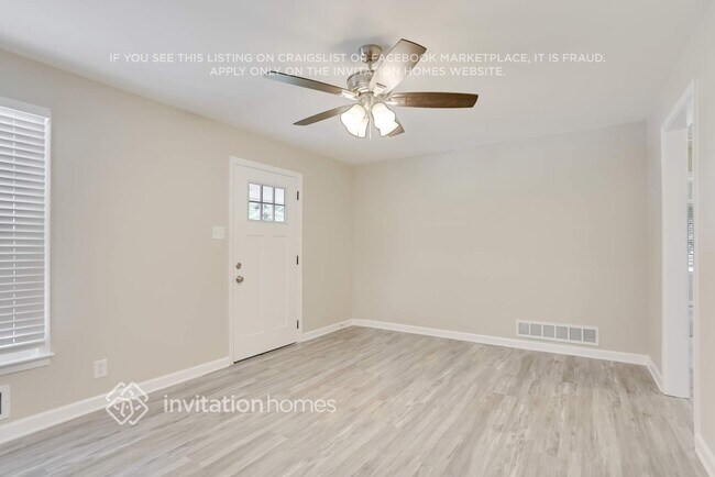Foto del edificio - 3459 Brookfield Ln