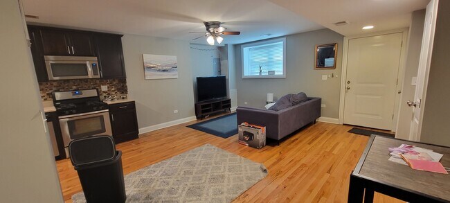 Foto del edificio - 3313 S Calumet Ave