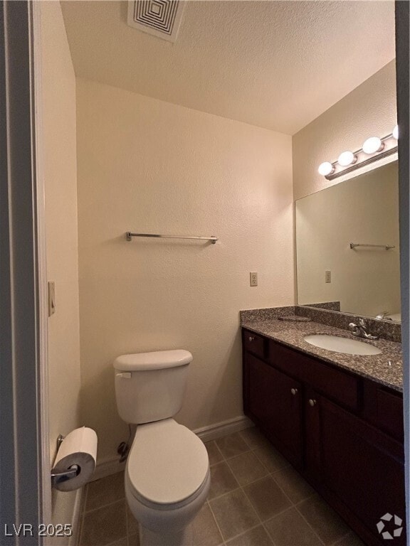 Building Photo - 5278 River Glen Dr