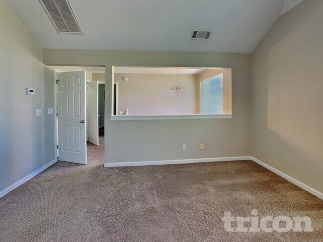 Foto del edificio - 1057 Misty Meadows Point