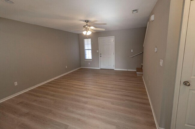 Foto del edificio - 4013 Snowy Owl Dr