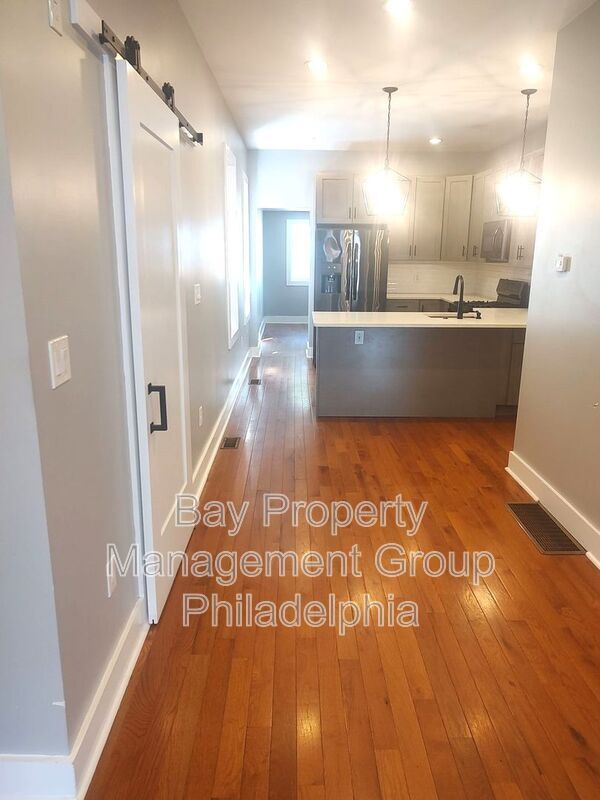 Foto del edificio - 4125 Parrish St