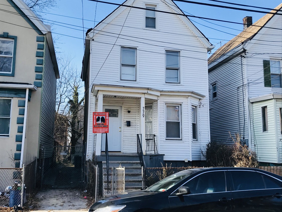 779 S 15th St, Newark, NJ 07108 House Rental in Newark, NJ
