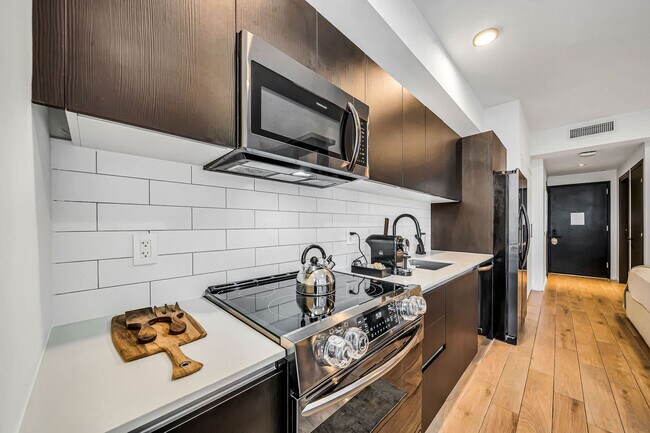 Foto del edificio - 398 NE 5th St