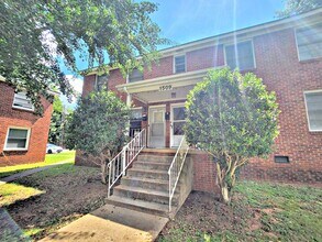 Building Photo - 1509 Randolph Ave SE