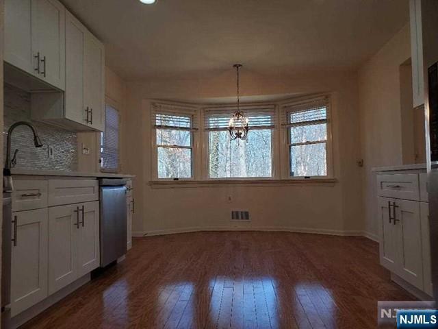 Foto del edificio - 27 Ridge Rd