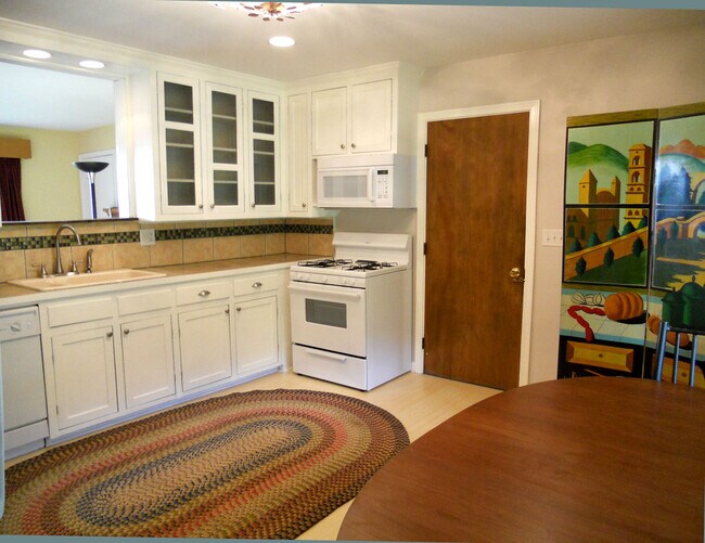 Building Photo - 112 Turkey Hill Rd