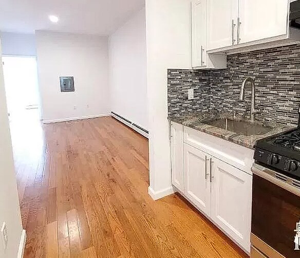 Building Photo - 205 Garfield Ave