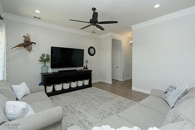 Foto del edificio - 7313 Wildflower Wy