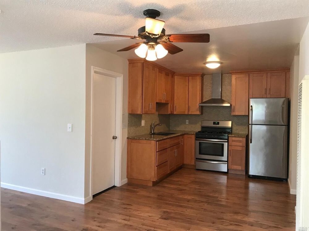 Foto del edificio - Beautifully Remodeled Duplex in Napa