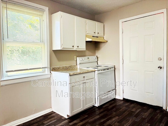 Building Photo - 249 Scruggs St