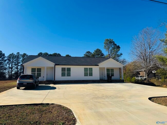 Building Photo - 102 Richard Brown Rd
