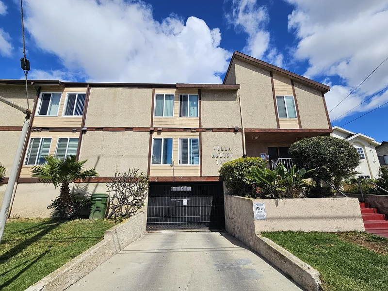 Primary Photo - 1350 N Marine Ave