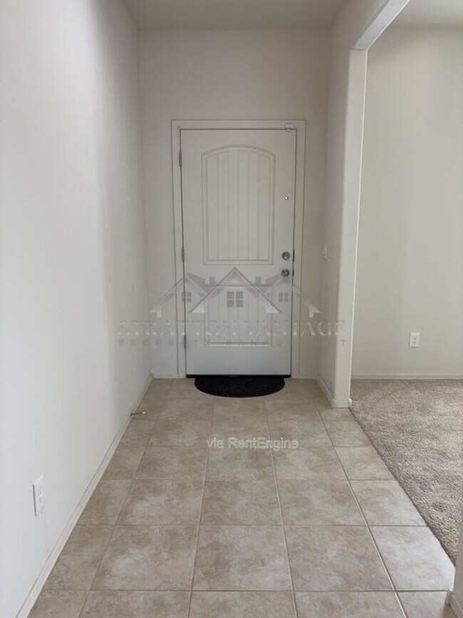 Foto del edificio - 43620 W Mescal Dr