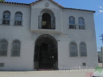 Building Photo - 7100 S Central Ave