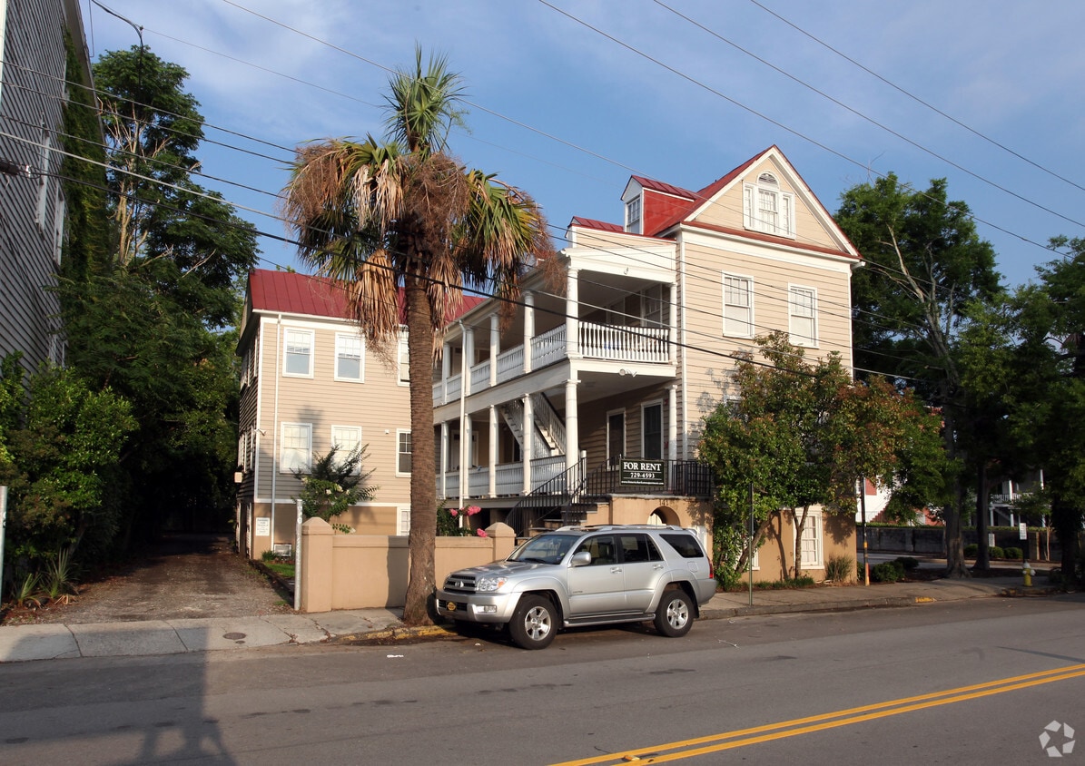 141 St Philip St, Charleston, SC 29403 Apartments in Charleston, SC